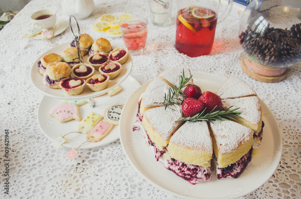 Obraz premium Afternoon tea