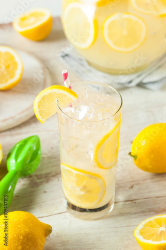 Organic Homemade Fresh Squeeze Lemonade
