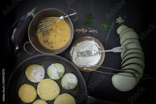 Fried Eggplant For Parmigiana