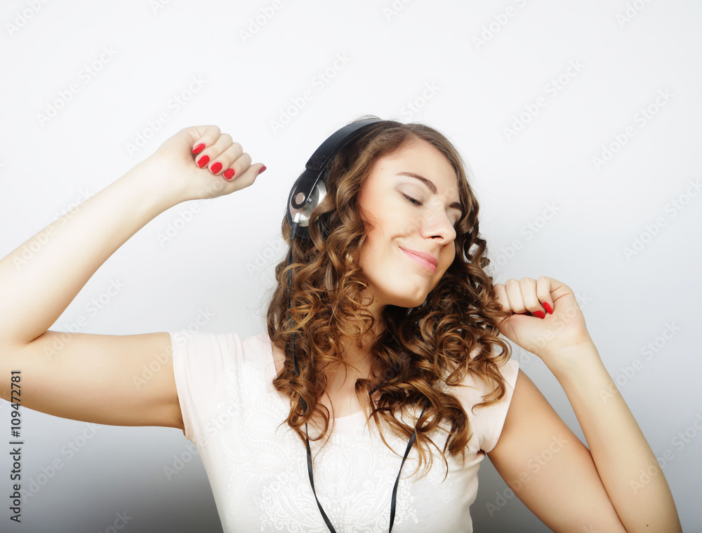 Fototapeta premium Woman with headphones listening music