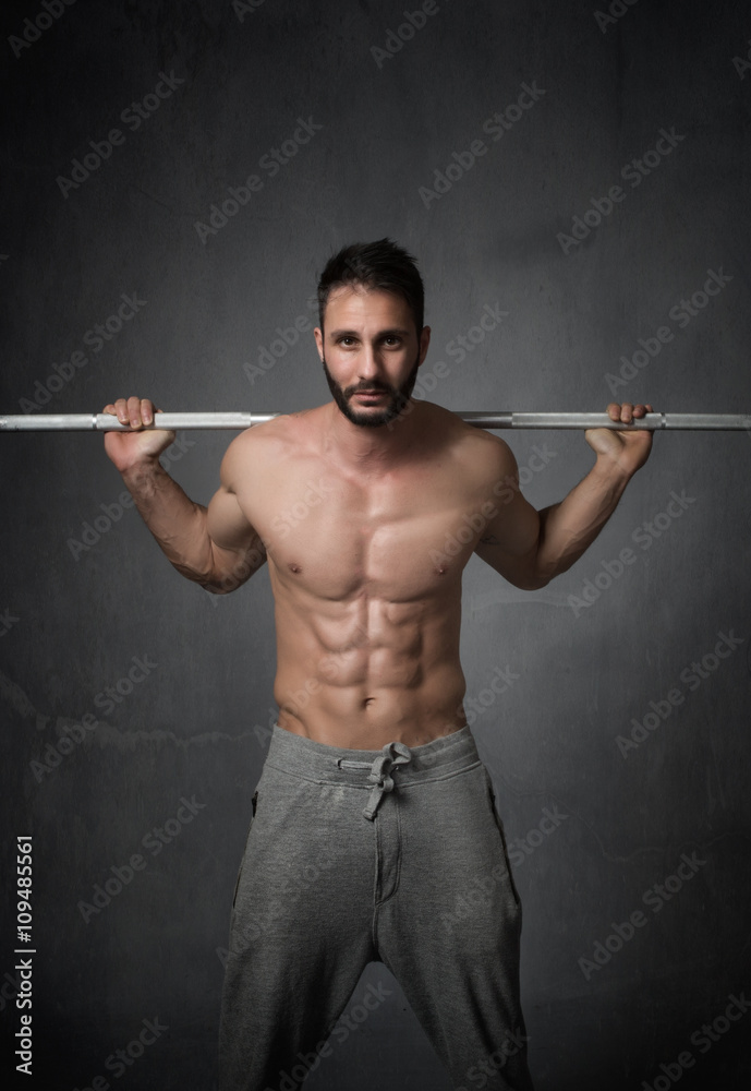 shoulder working for a cross fitter shoulder working for a cross fitter
