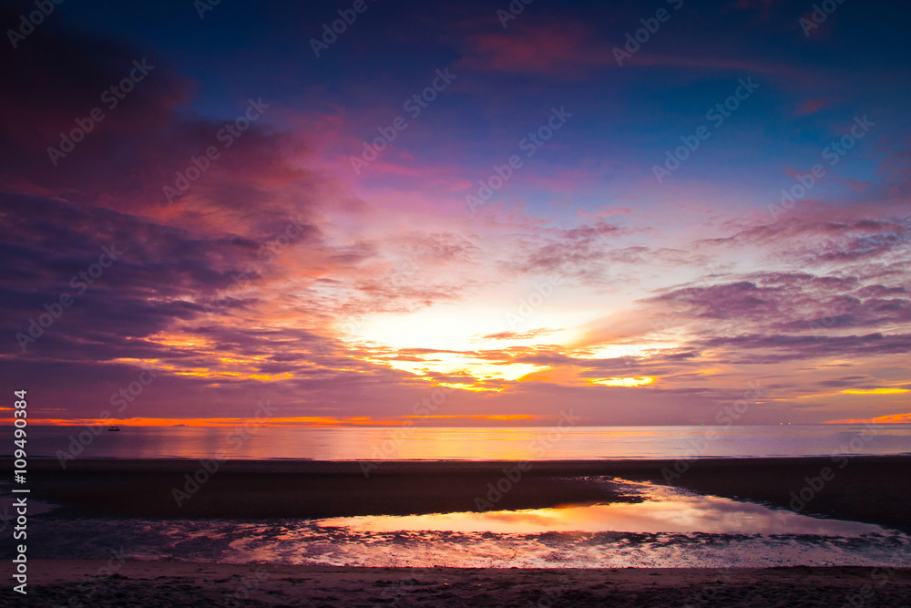 seascape sunrise sunset twilight sky over the sea background