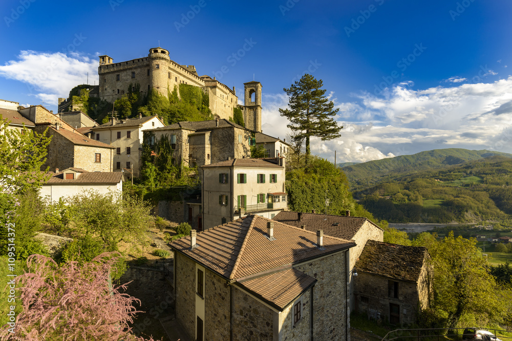 The village Bardi and its castle, Emilia-Romagna, Italy