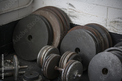Weight plates and dumbbells