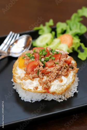 Fry Egg Rice