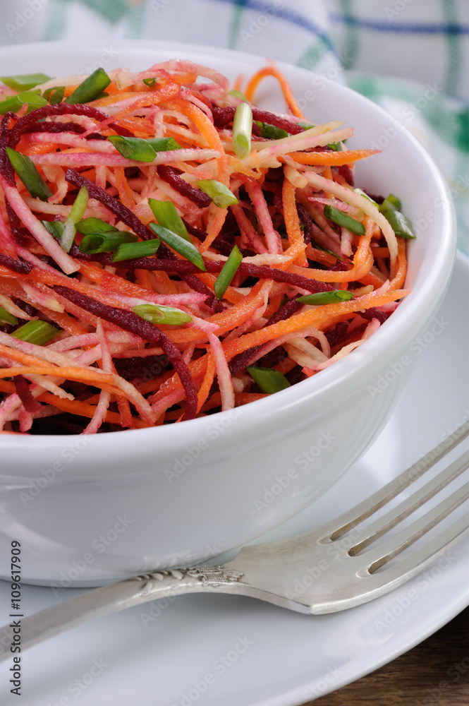 salad of shredded vegetables
