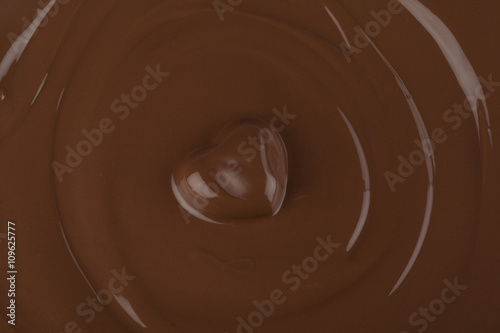  melted chocolate with heart shaped