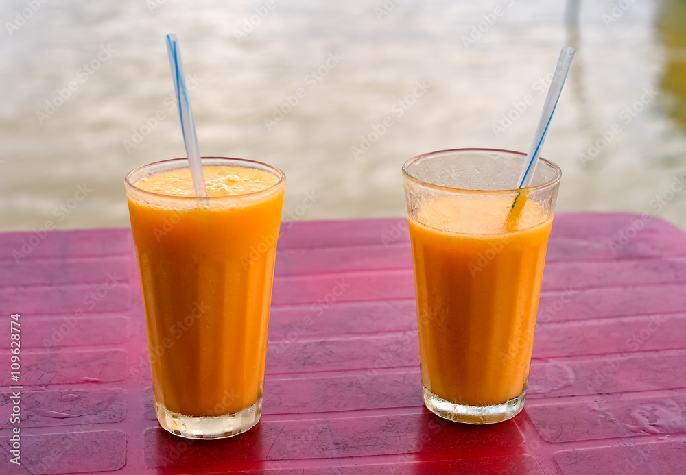 Fresh mango fruit milk shakes Fresh mango fruit milk shakes