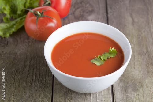 tomato soup with parsley