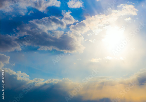 Fototapeta Naklejka Na Ścianę i Meble -  beautiful blue sky