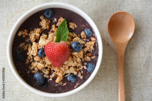 Acai Bowl Breakfast