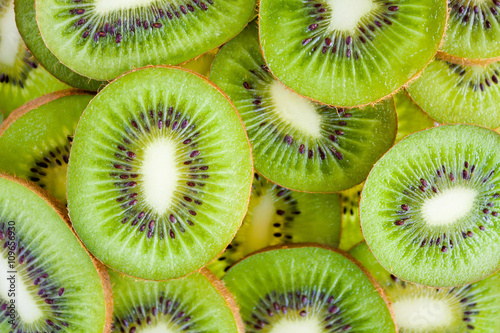 fresh kiwi fruit
