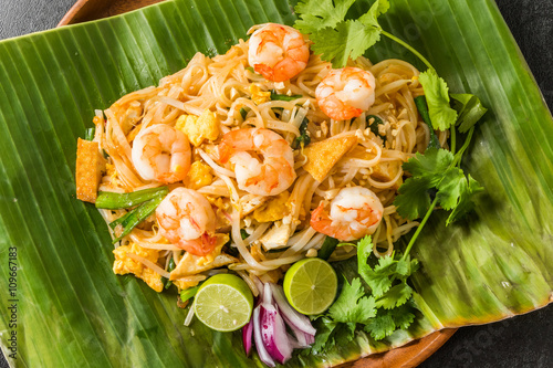 パッタイ　タイの焼きそば　 Pad-thai Thai noodle photo