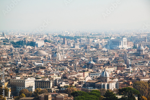 Fototapeta Naklejka Na Ścianę i Meble -  Cityscape view of central Rome taken from St Peter Basilica. Rome