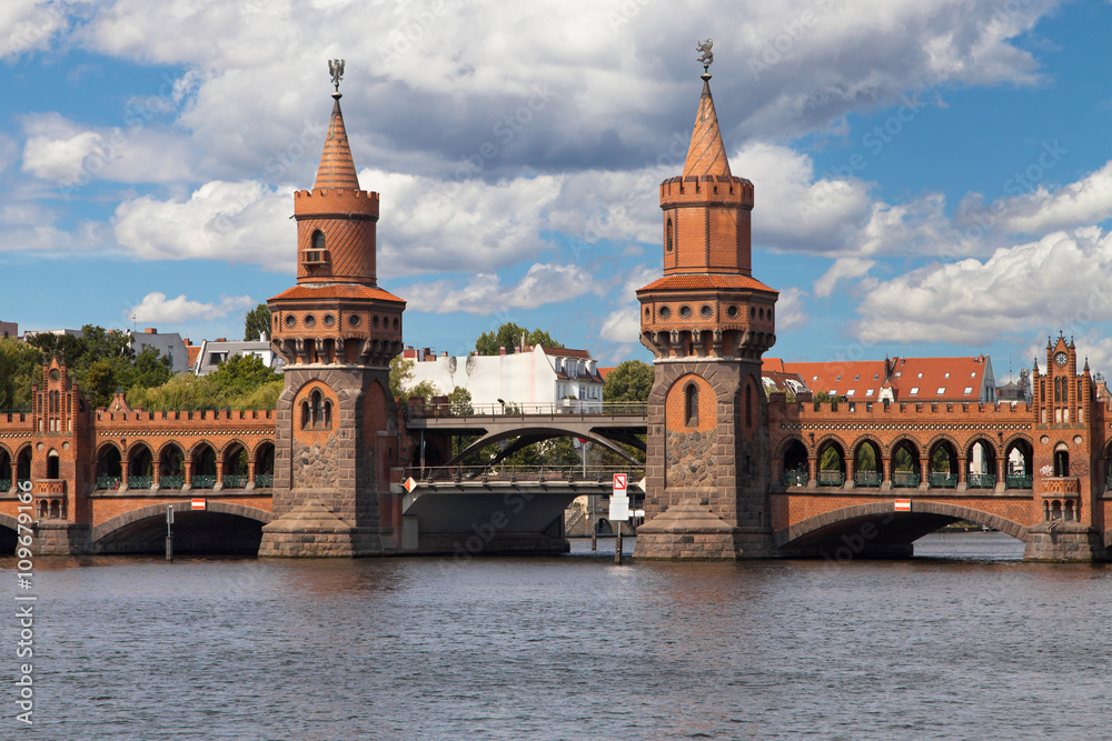 Oberbaum Bridge