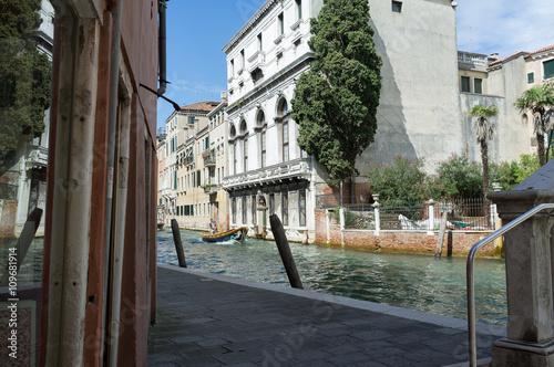 Architektur in Venedig photo