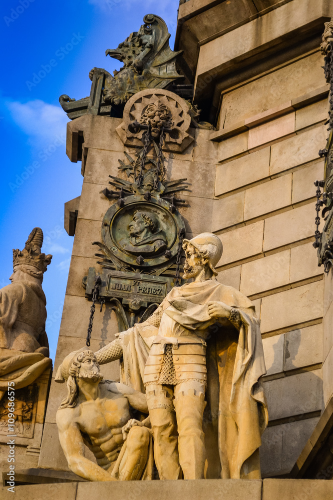 Obraz premium fragment om columbus column