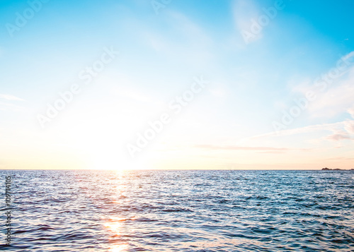 Sonne im Meer