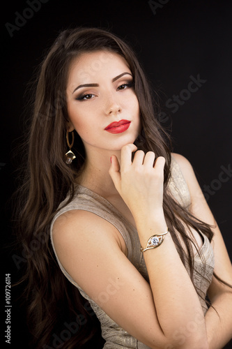 Portrait of young beautiful girl. Fashion photo