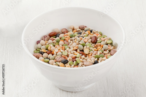 mix of different kinds of beans