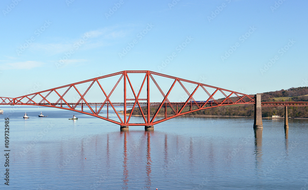 Obraz premium Forth Rail Bridge, Edinburgh, Scotland