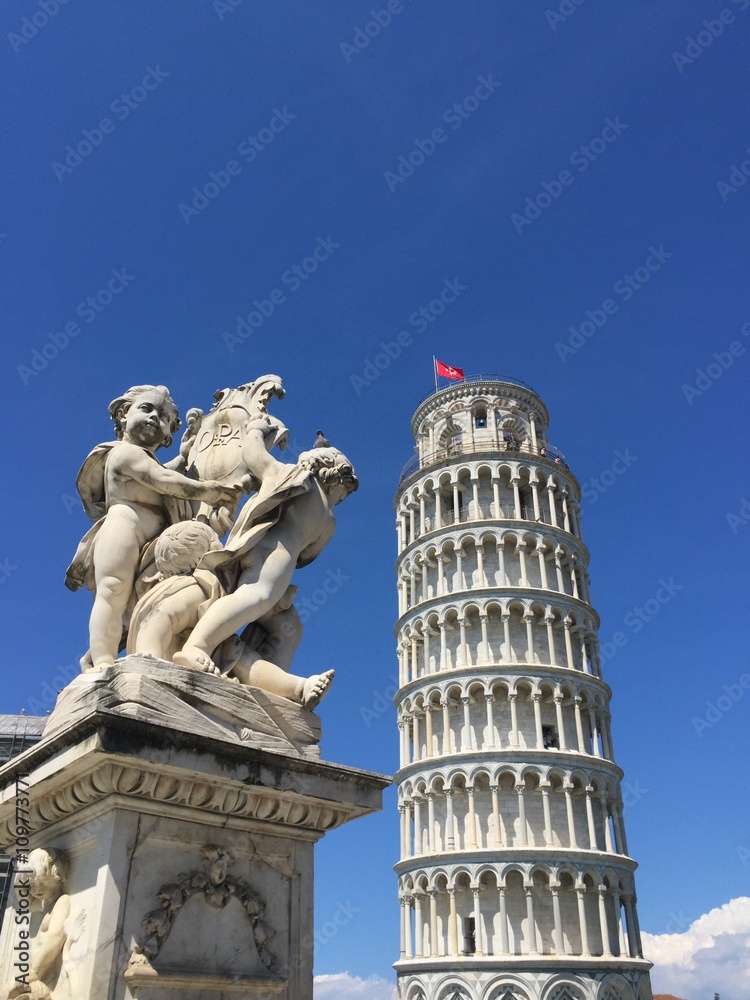 schiefer Turm von Pisa