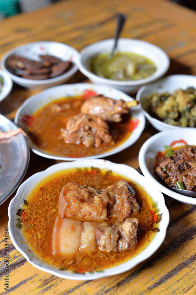 Myanmar Food Set