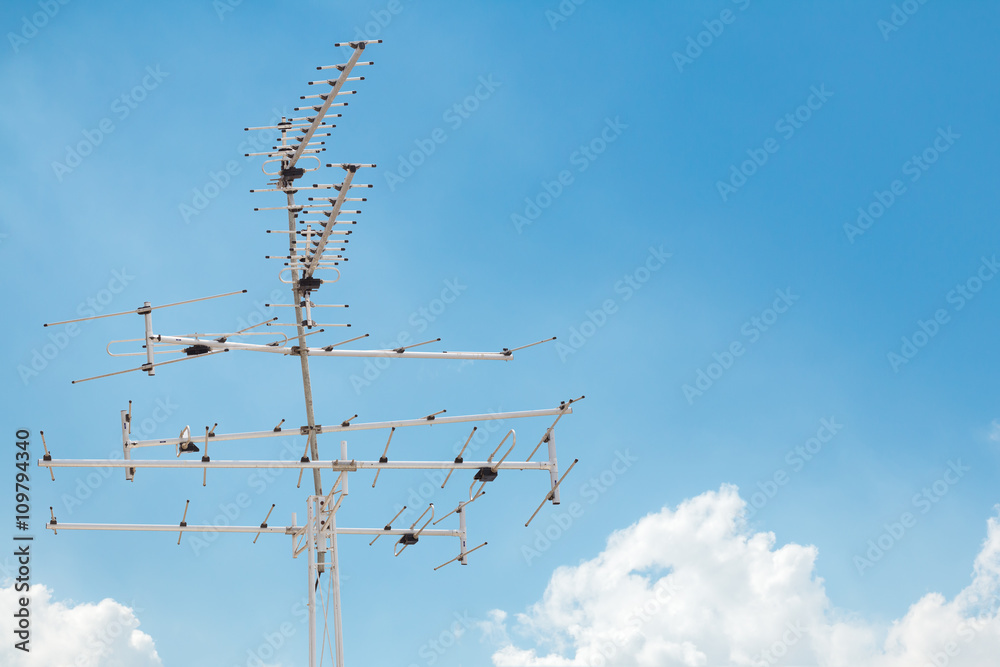 antenna receiver on sky antenna receiver on sky