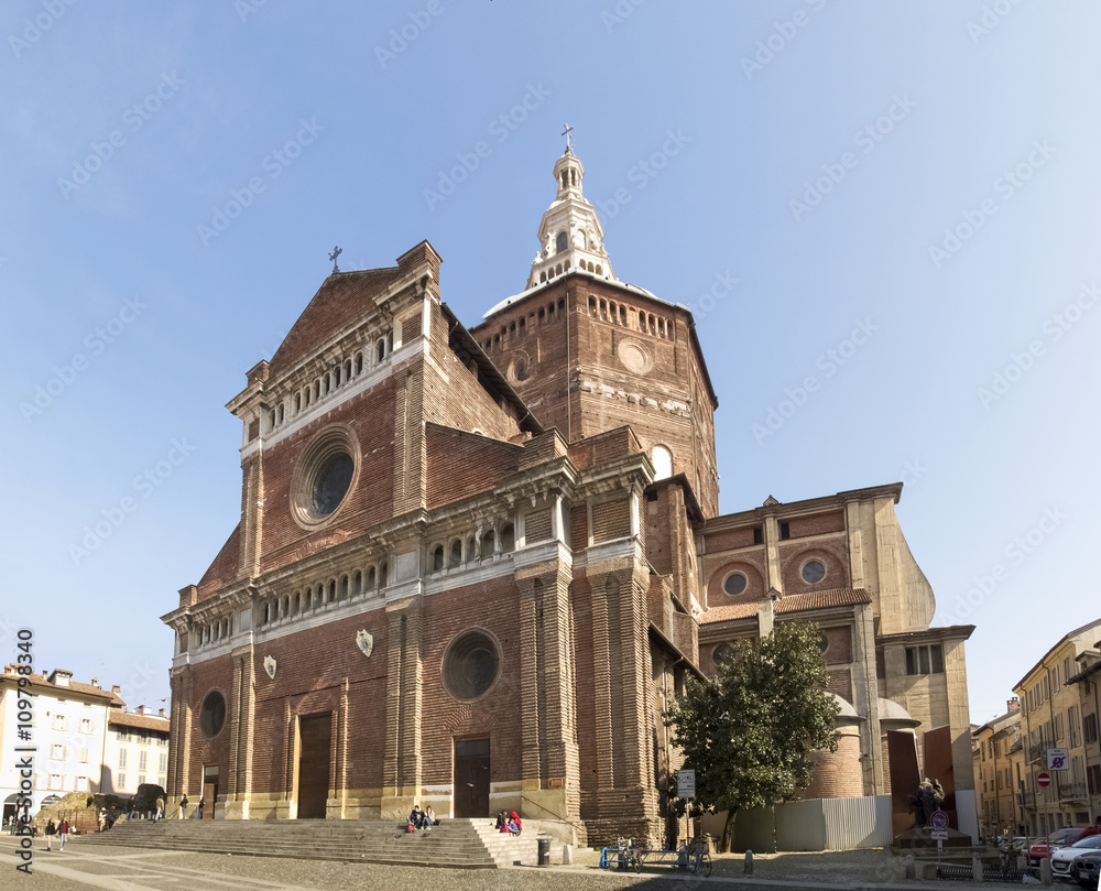 Pavia, Renaissance Cathedral