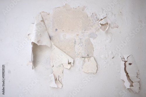 Peeling paint wall detail zoom