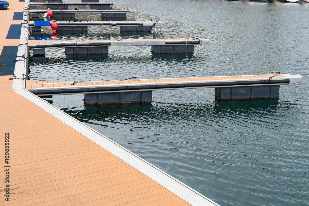 Fototapeta premium boat dock at the port
