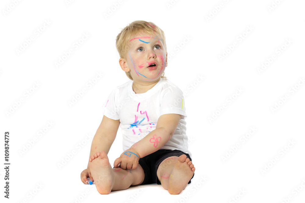 Blond kid paint plays Blond kid paint plays