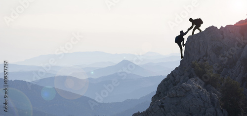 Fényképezés dağcılık yardımı & dağların zirvesine ulaşmak