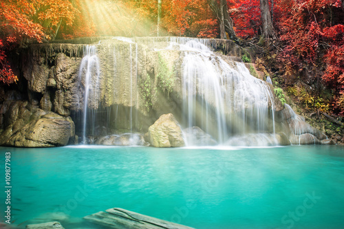 Beautiful waterfall © totojang1977