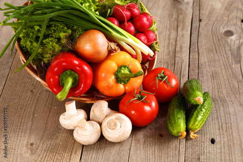 Fototapeta Naklejka Na Ścianę i Meble -  Vegetables . Fresh Bio Vegetable in a Basket. Over Nature Background