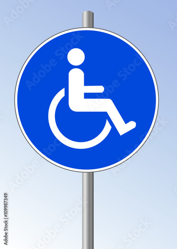 Verkehrsschild Rollstuhlfahrer mit Behinderung blau