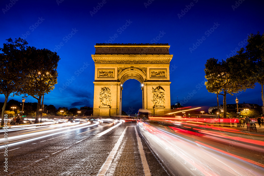 Arc de Triomph, Triumphbogen in Paris Arc de Triomph, Triumphbogen in Paris
