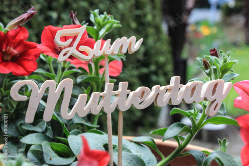Muttertag Schriftzug aus Holz