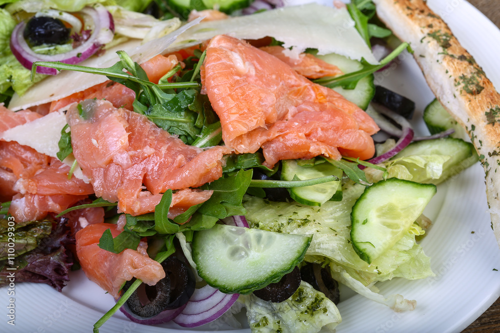 Salmon salad