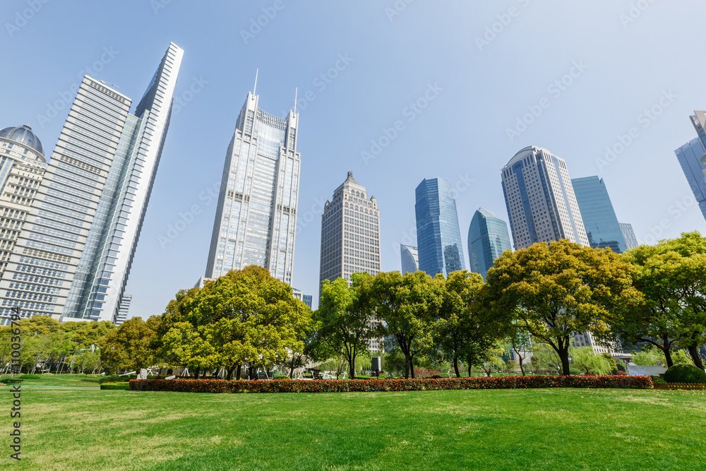 Obraz premium Lujiazui Financial Center Park scenerii w Szanghaju , Chiny