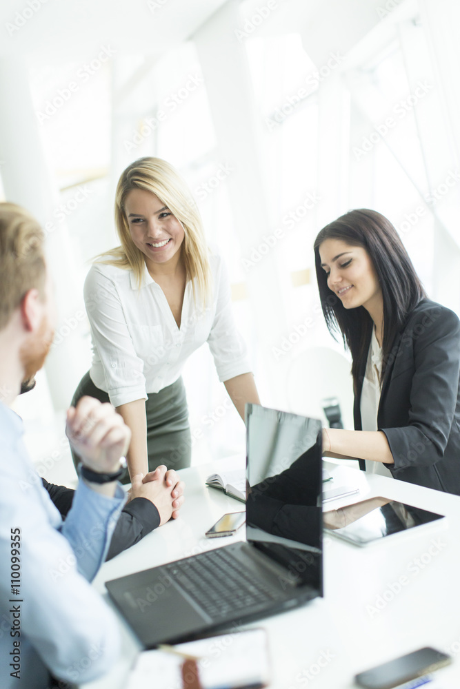 Obraz premium People working in the office