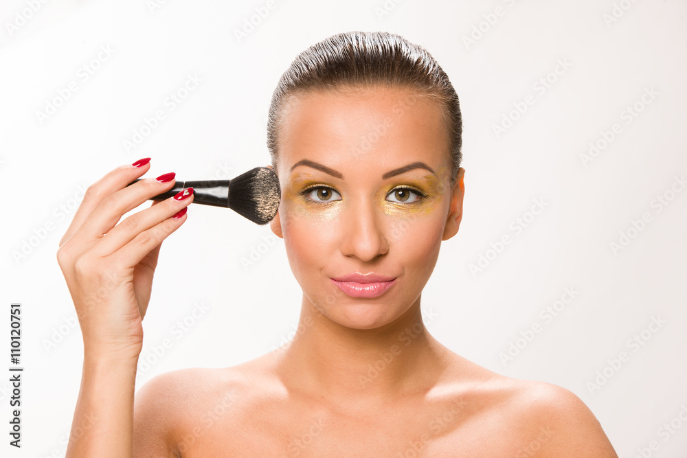 Make up. Brown sleek hair beautiful woman with fan brush close t Make up. Brown sleek hair beautiful woman with fan brush close t