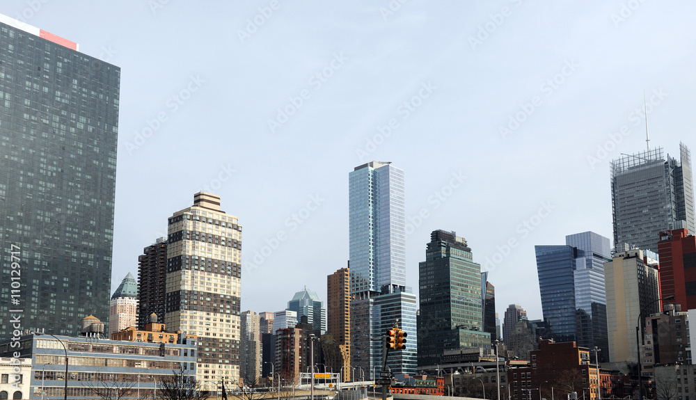 Obraz premium New York skyline office buildings