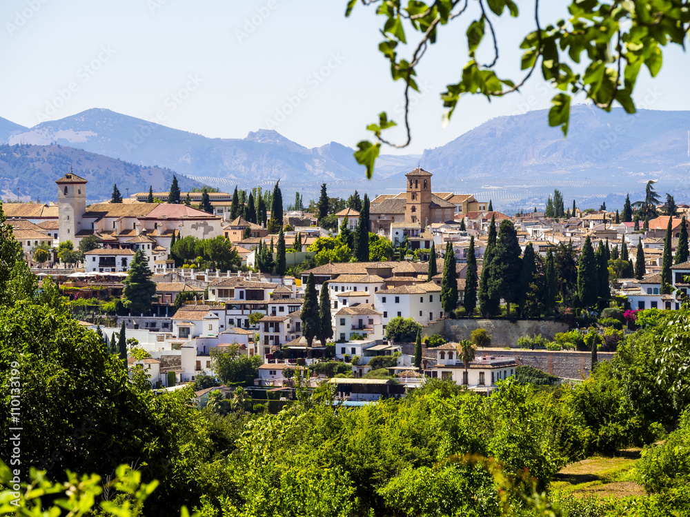 Blick von der  Alhambra, UNESCO-Weltkulturerbe, auf Granada, Spanien, Europa