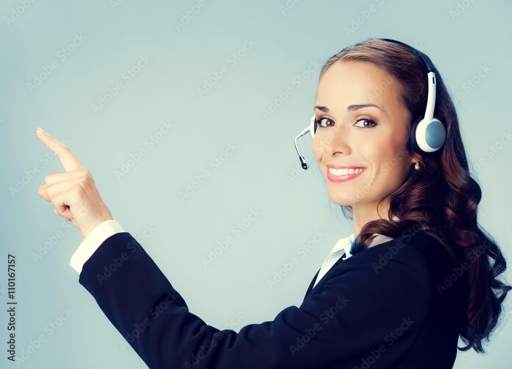 Support phone operator pointing Support phone operator pointing