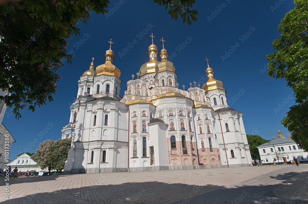 Fototapeta premium Kievo-Pecherskaya Lavra. Kiev. Ukraine