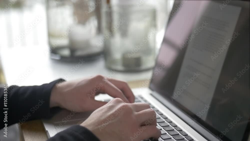 Cinemagraph of a businness / office man typing and working on a laptop computer. Only the reflection is moving. This is a seamless loop that is perfectly loopable. Moving photo / picture.
Cinemagraph of a businness / office man typing and working on a laptop computer. Only the reflection is moving. This is a seamless loop that is perfectly loopable. Moving photo / picture.