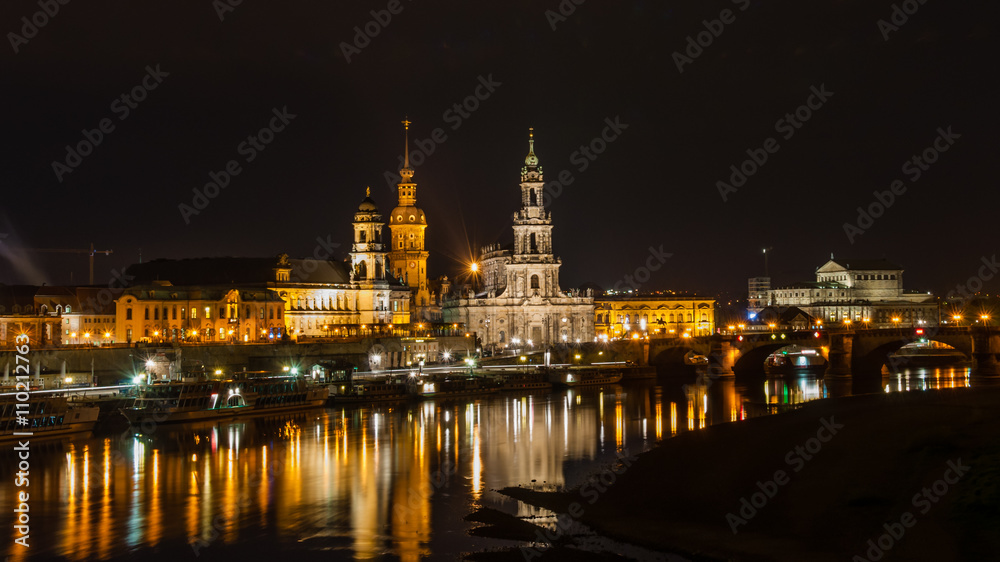 Dresden bei Nacht; Deutschland