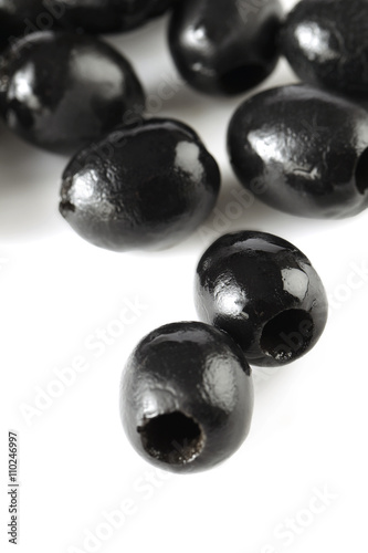 macro image ob black olives © Dan Kosmayer
