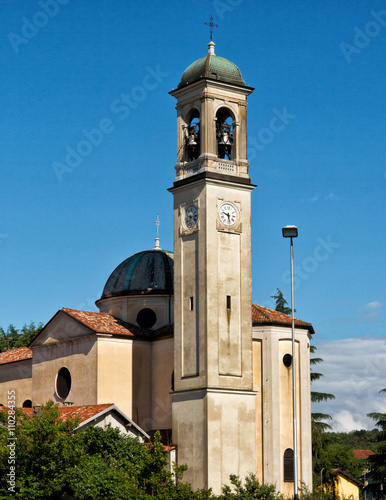 Chiesa di Daverio photo
